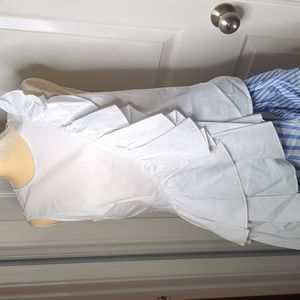 White ruffle  top medium